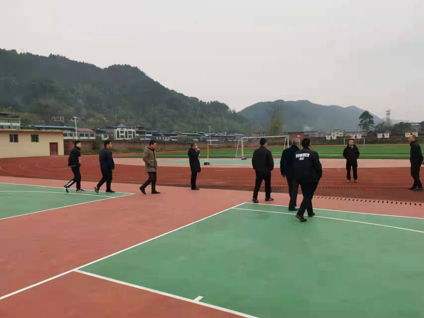 华蓥市溪口初级中学运动场