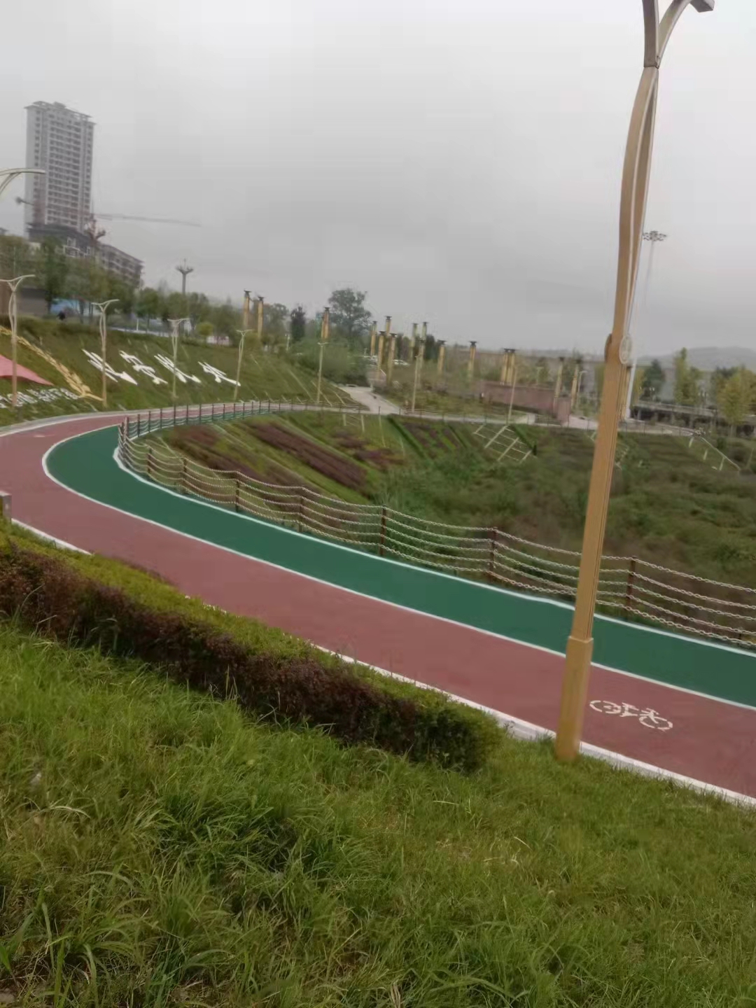 四川达州渠县沿湖步道完美竣工